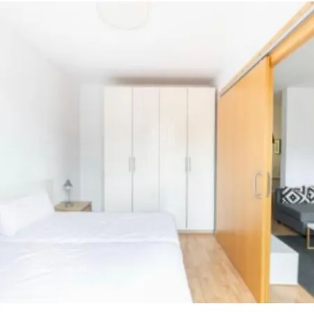 Apartamento Elyo Apartment *